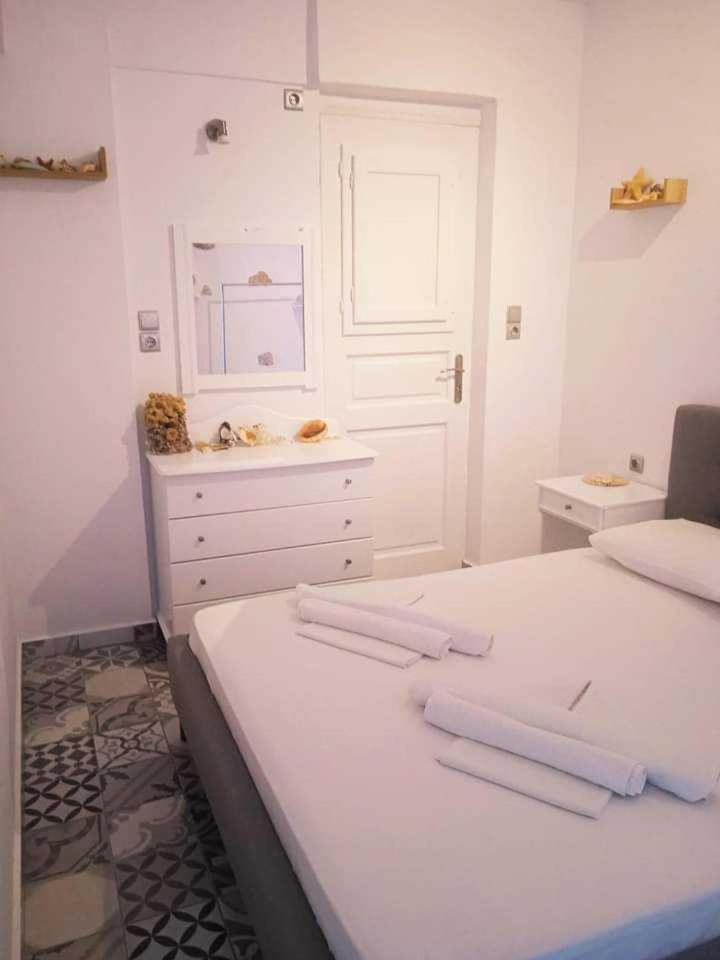 Panormos  Kalymnos Platy Gialos Mousellis Makis Apartments מראה חיצוני תמונה