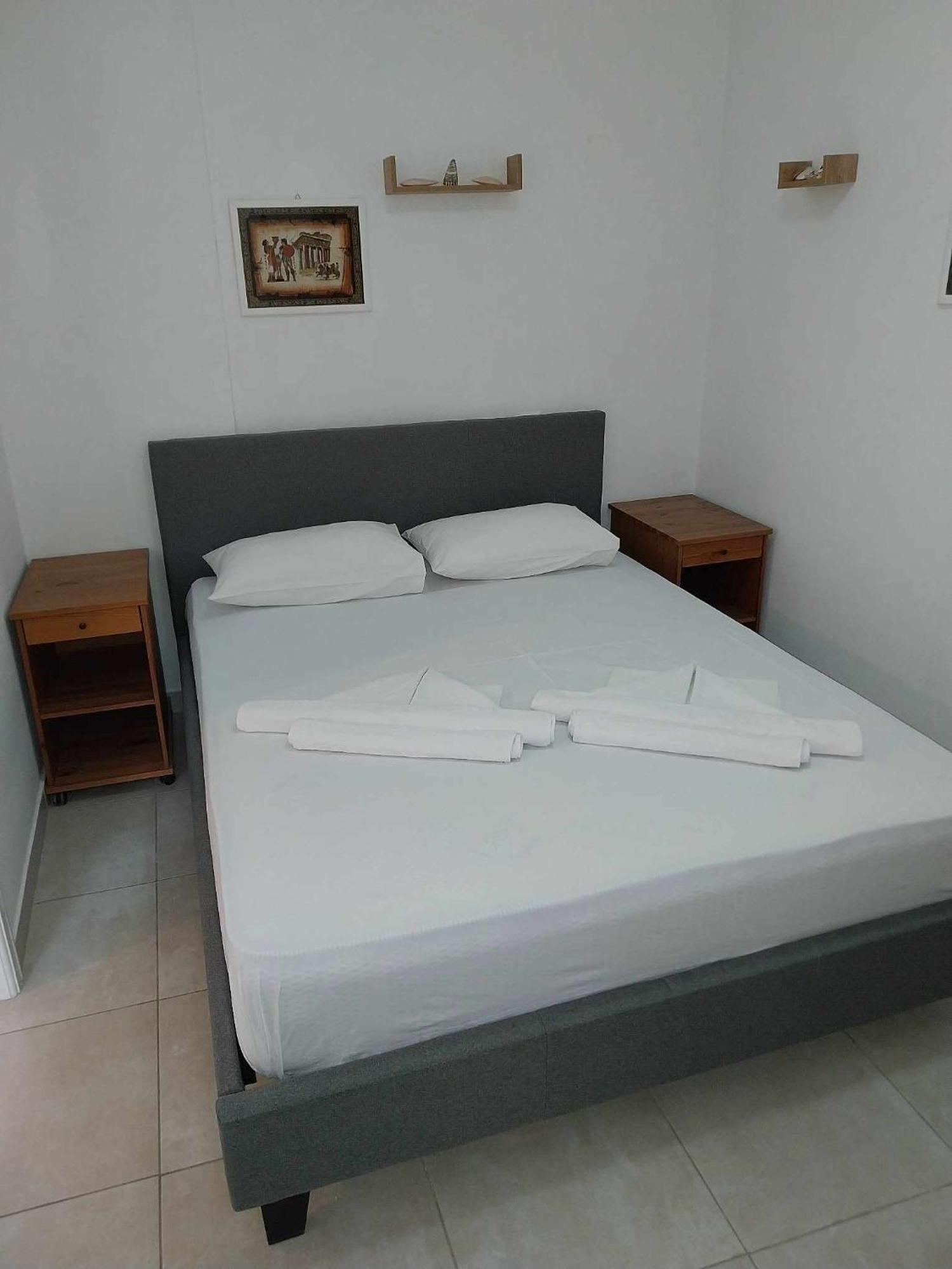 Panormos  Kalymnos Platy Gialos Mousellis Makis Apartments מראה חיצוני תמונה