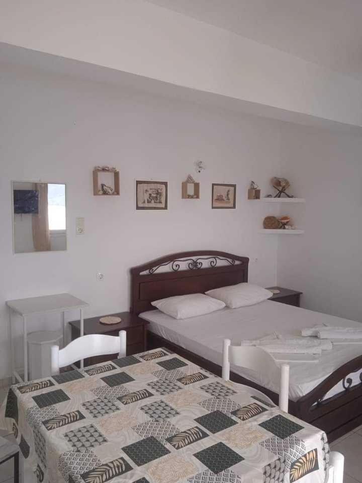 Panormos  Kalymnos Platy Gialos Mousellis Makis Apartments מראה חיצוני תמונה