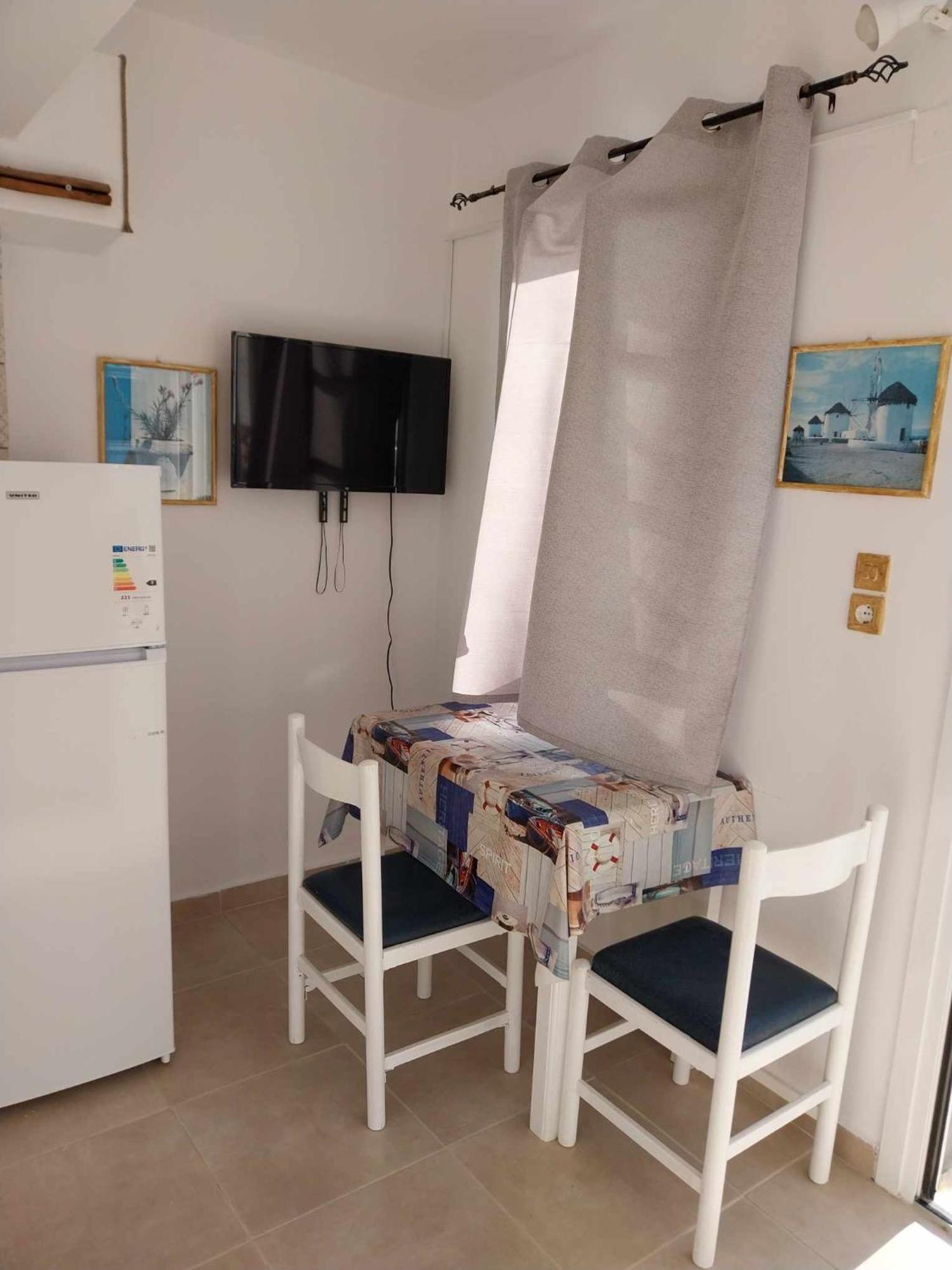 Panormos  Kalymnos Platy Gialos Mousellis Makis Apartments מראה חיצוני תמונה