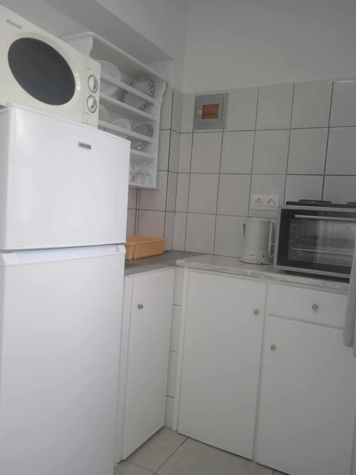 Panormos  Kalymnos Platy Gialos Mousellis Makis Apartments מראה חיצוני תמונה