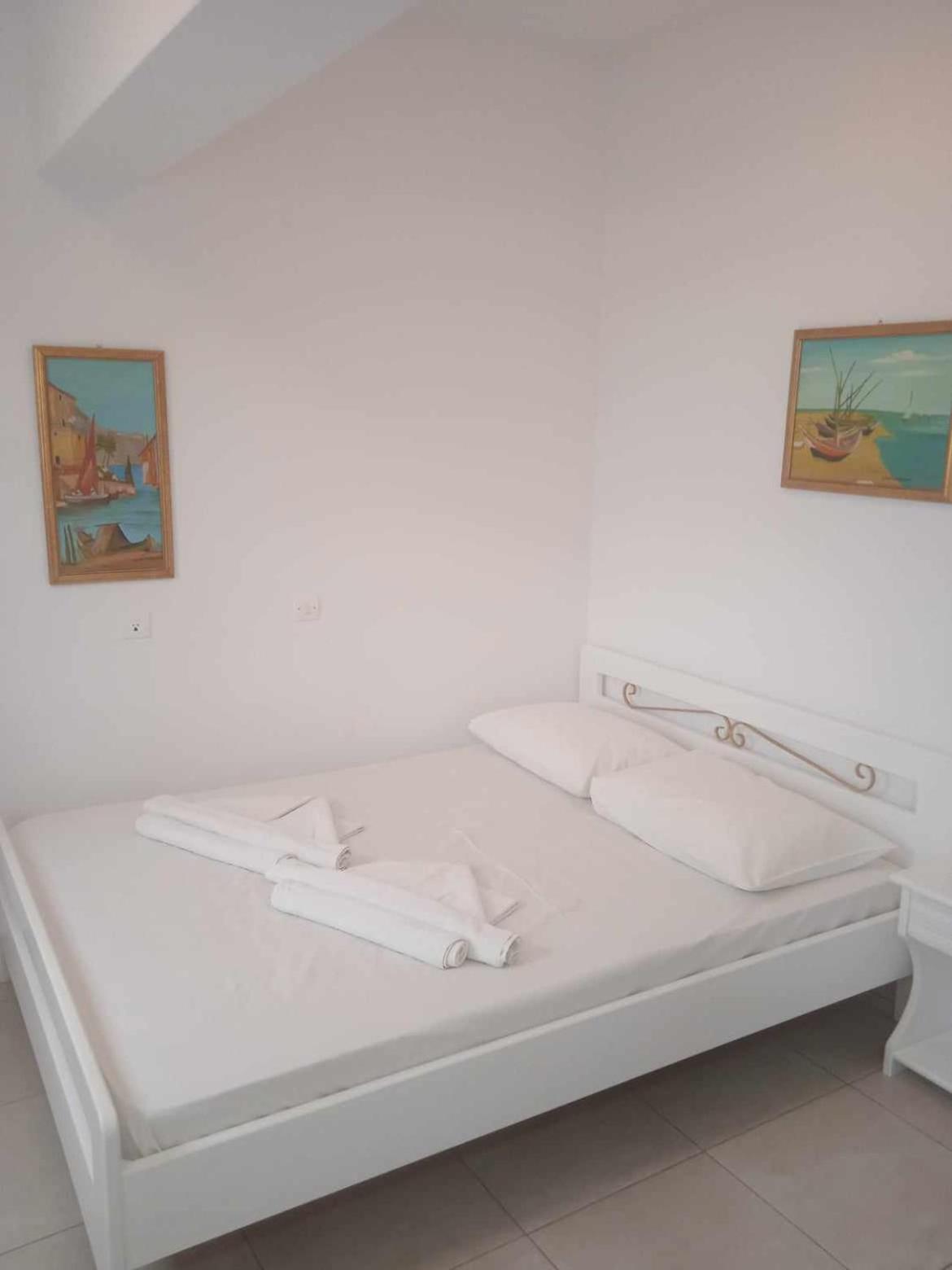 Panormos  Kalymnos Platy Gialos Mousellis Makis Apartments מראה חיצוני תמונה