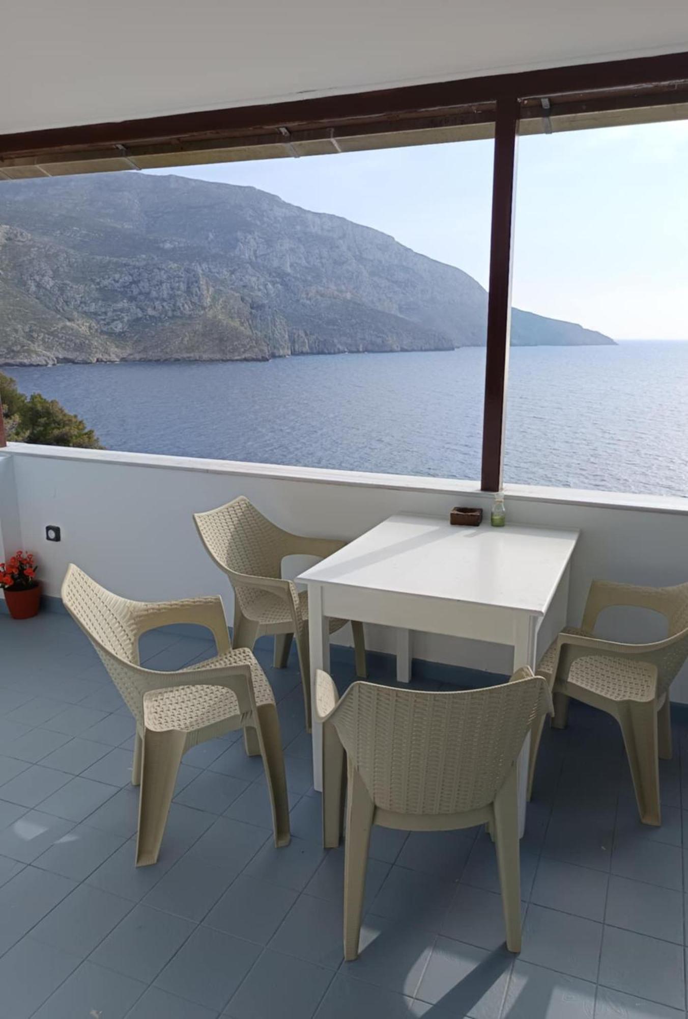Panormos  Kalymnos Platy Gialos Mousellis Makis Apartments מראה חיצוני תמונה